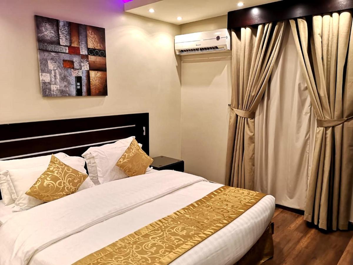 Aparthotel Bzul For Furnished 3*